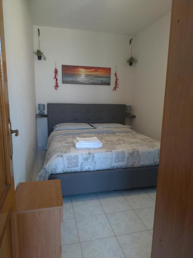 L' Appartamentino Leni Exterior foto