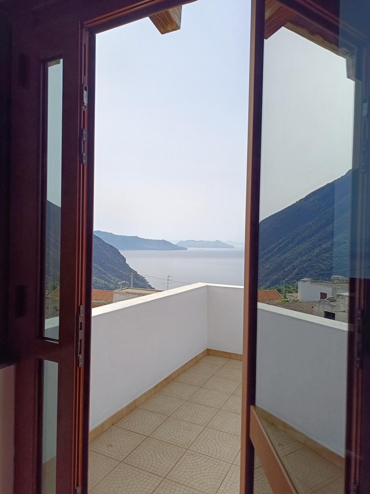L' Appartamentino Leni Exterior foto